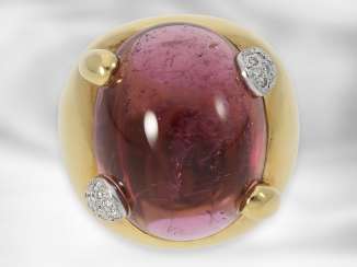 Ring: very nice, heavy designer ring with an exceptionally large tourmaline cabochon and diamonds, approx. 40ct, 18K yellow gold Ring: very nice, heavy designer ring with an exceptionally large tourmaline cabochon and diamonds, approx. 40ct, 18K yellow gold