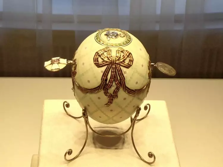 Яйцо Фаберже «Орден Святого Георгия»