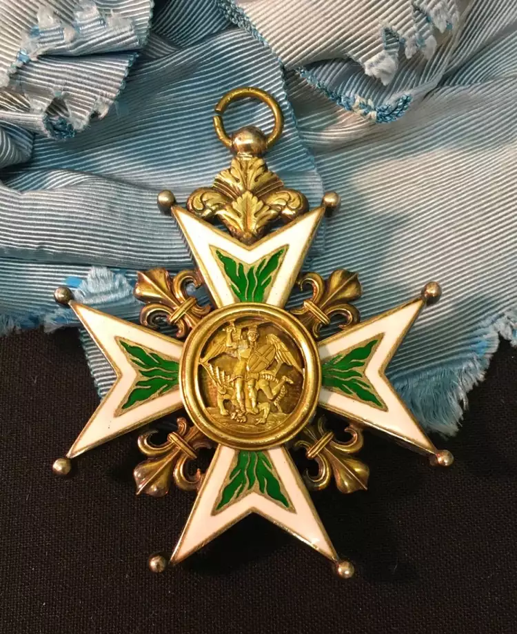 Орден Святого Духа. Орденский знак. Реверс