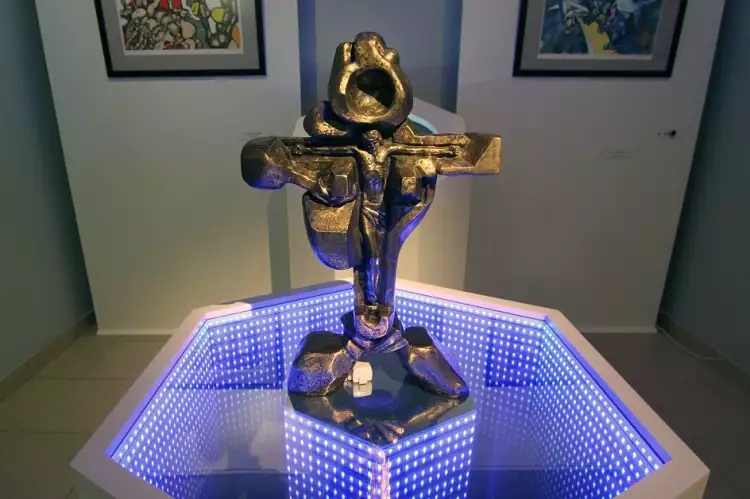 Эрнст Неизвестный. Скульптура «Сердце Христа», около 1973-1975