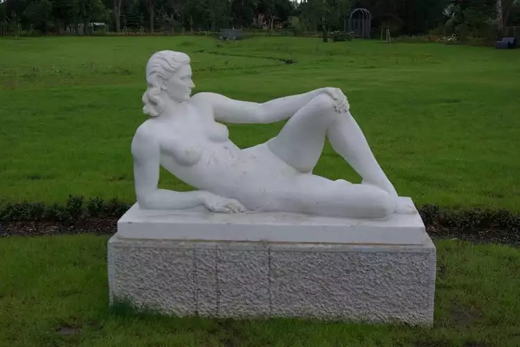 Фриц Климш. Скульптура «Волна», 1940