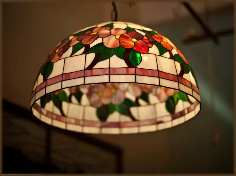 Витражная люстра Тиффани