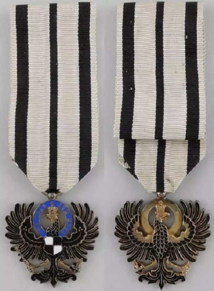 Орден дома Гогенцоллернов. Рыцарский крест гражданского отдела Орден дома Гогенцоллернов. Рыцарский крест гражданского отдела