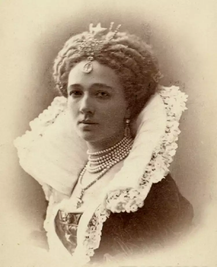 Павел Третьяков. Фотопортрет жены Павла Третьякова — Веры Николаевны, 1872 Павел Третьяков. Фотопортрет жены Павла Третьякова — Веры Николаевны, 1872