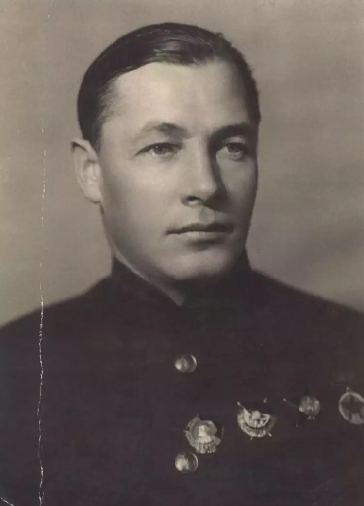 Орден Нахимова. Адмирал Николай Герасимович Кузнецов Орден Нахимова. Адмирал Николай Герасимович Кузнецов