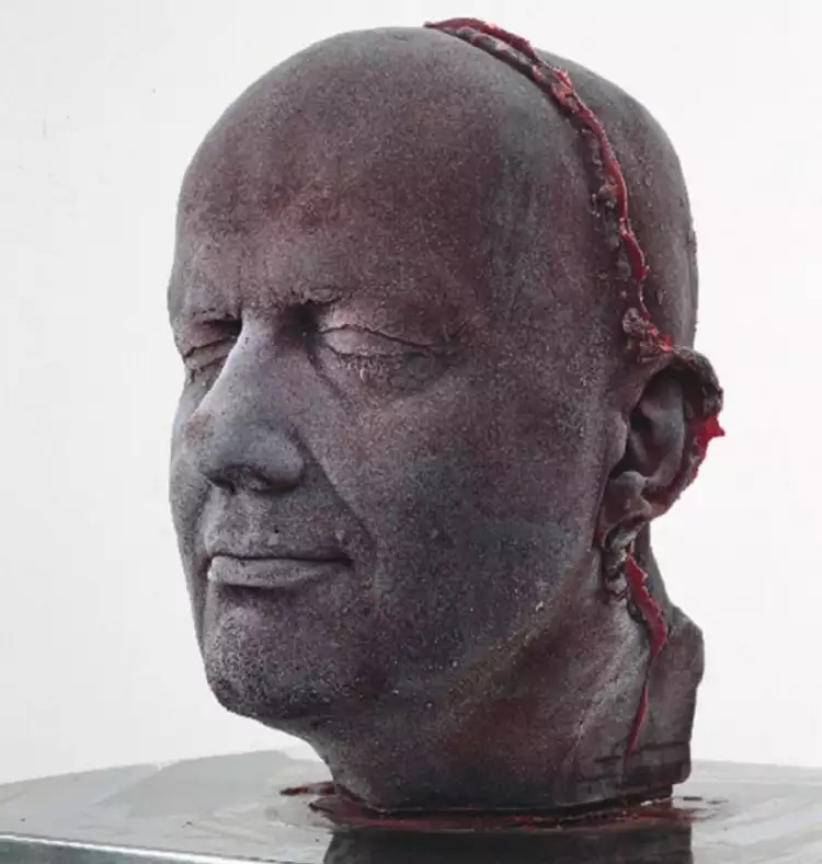 Шокирующие произведения искусства. Автопортрет, Марк Куинн