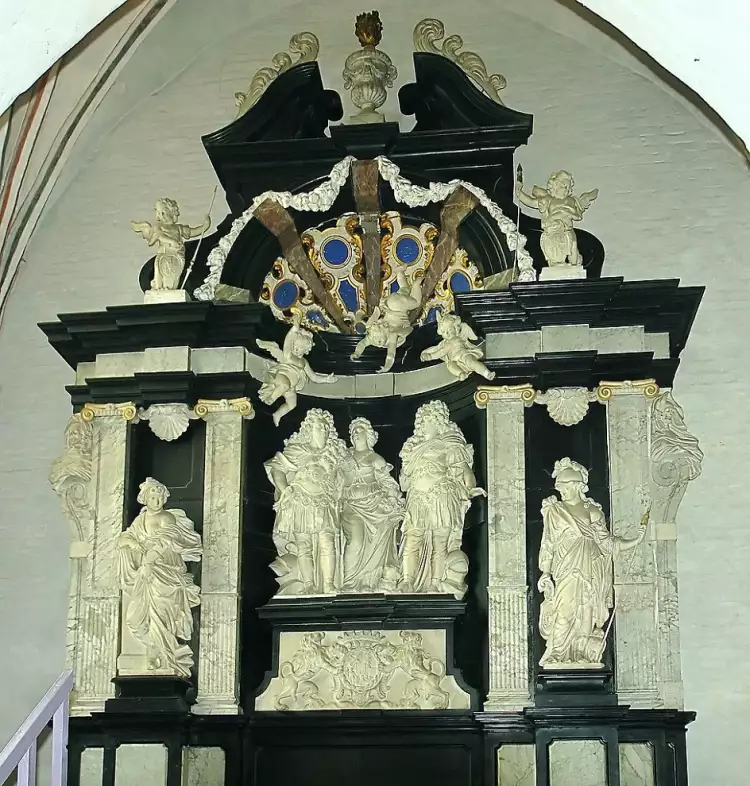 Часовня Константина Марселиса, 1706