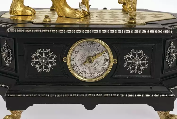 Figurenuhr mit Automat Bayerischer Löwe (fragment 1), 1627