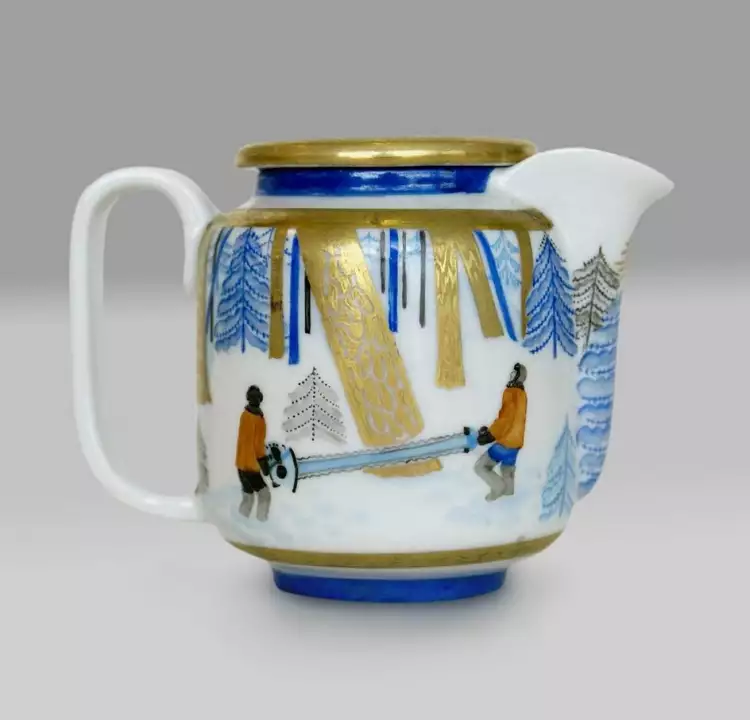 Ева Цайзель. Молочник с крышкой. Сервиз «От тайги до постройки», 1933 Ева Цайзель. Молочник с крышкой. Сервиз «От тайги до постройки», 1933