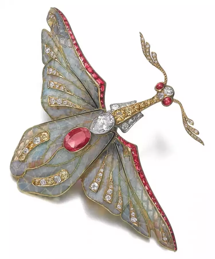 Бельгийское серебро. Брошь из эмали, рубина и бриллианта в золоте, 1900 г.