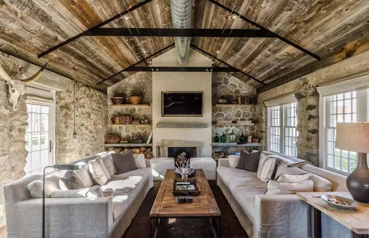 Кантри. Интерьер в стиле кантри, большие деревянные окна