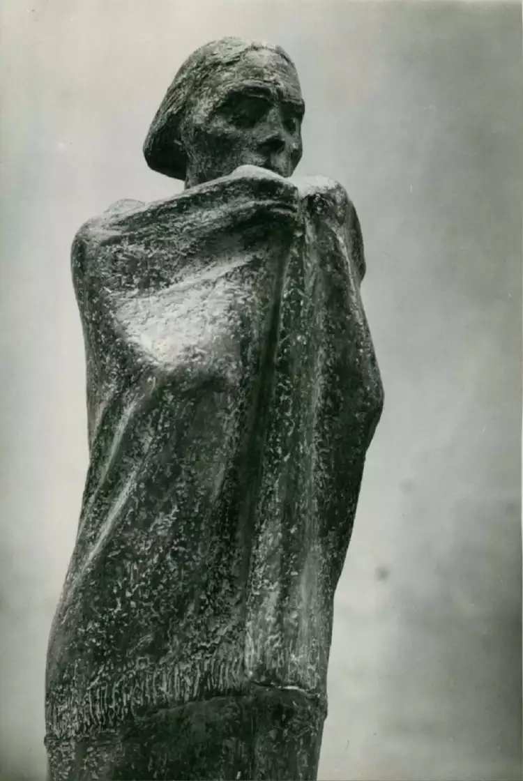 Фриц Кремер. Скульптура «Мать солдата», 1942