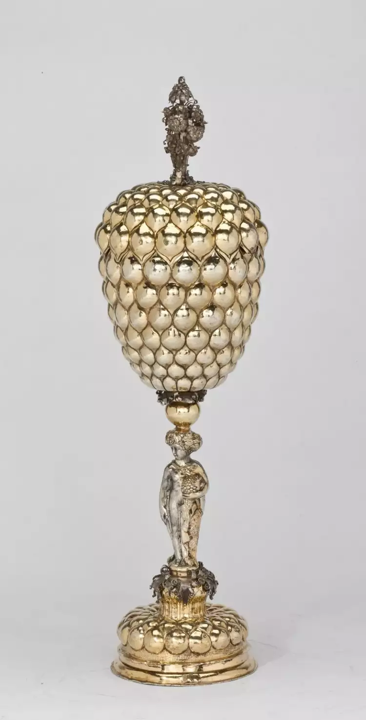 Silber Großbritanniens. Leonard Krug. Ein Kelch mit Deckel, 1612 Silber Großbritanniens. Leonard Krug. Ein Kelch mit Deckel, 1612