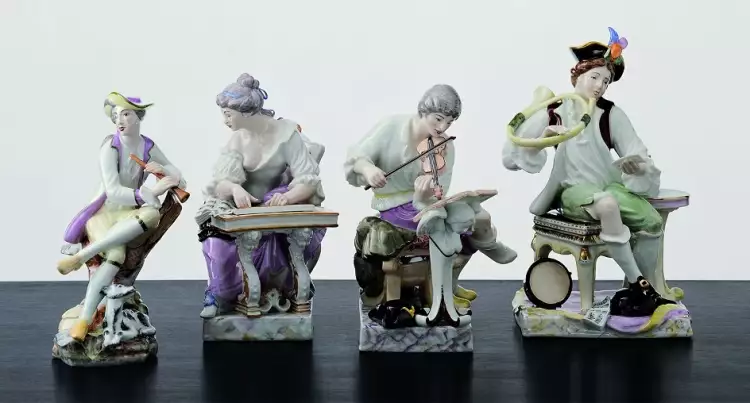 Фарфор Людвигсбург. Фигурки музыкантов