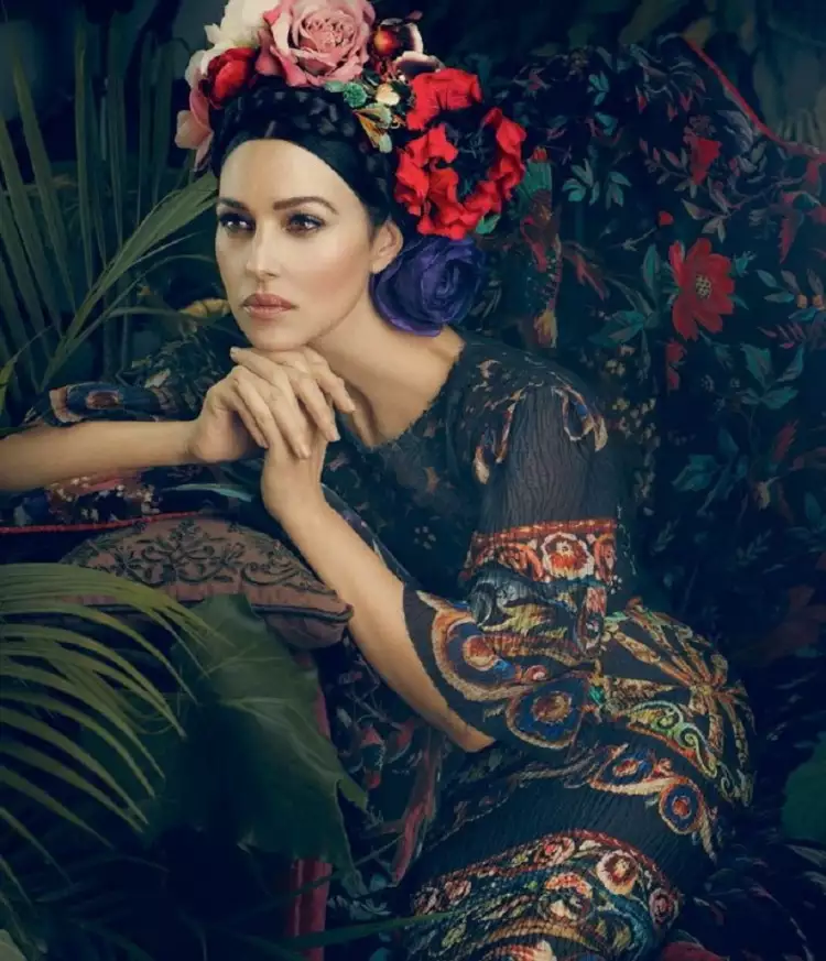 Мода и художники. Моника Беллуччи в образе Фриды Мода и художники. Моника Беллуччи в образе Фриды