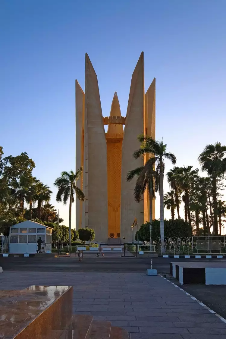 Эрнст Неизвестный. Мемориал «Цветок лотоса», 1968-1971