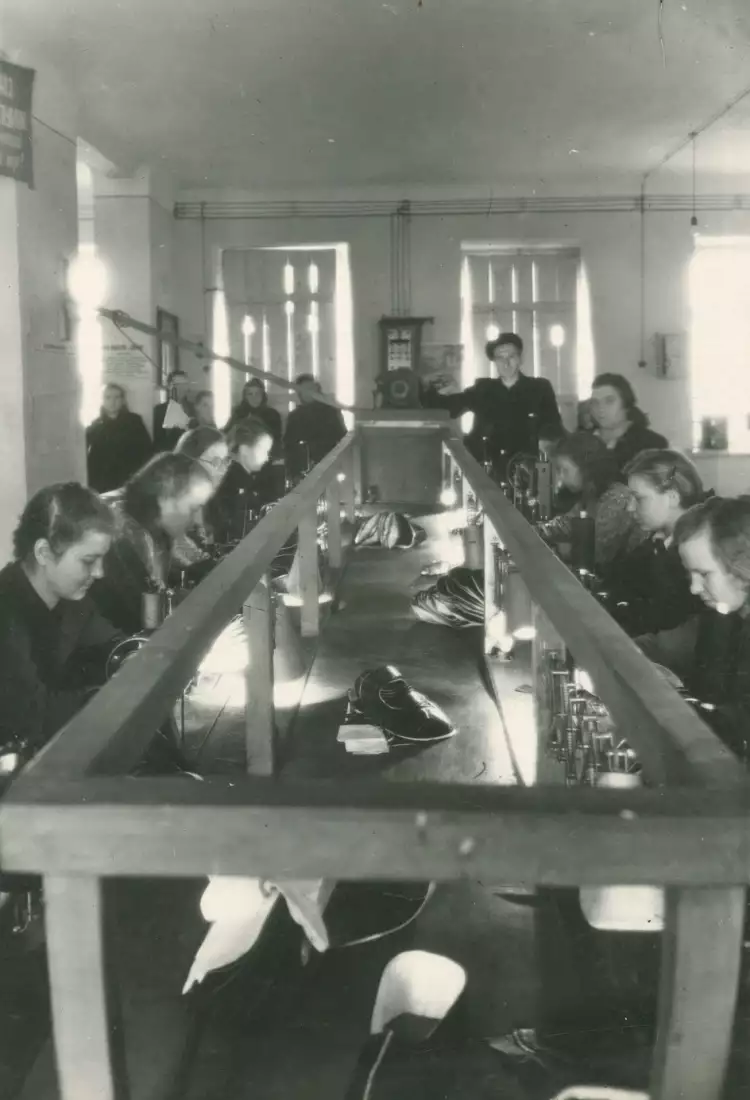 Выставка «Легкой поступью помостовой». Артель «Новгород Обувщик» Выставка «Легкой поступью помостовой». Артель «Новгород Обувщик»