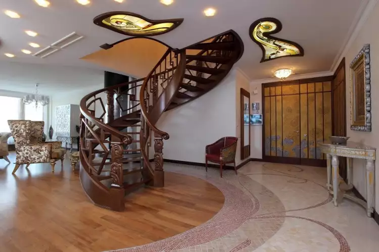 Модерн в интерьере. Винтовая лестница в стиле модерн