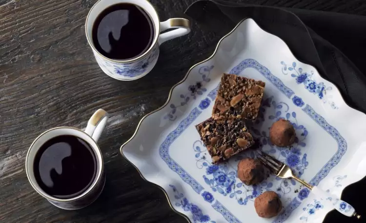 Фарфоровая посуда Narumi