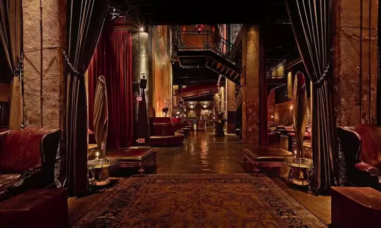 Стиль стимпанк в интерьере. Интерьер ресторана «Эдисон» в стиле стимпанк в Лос-Анджелесе Стиль стимпанк в интерьере. Интерьер ресторана «Эдисон» в стиле стимпанк в Лос-Анджелесе