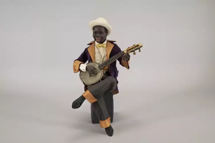 Механическая кукла. Экспонат выставки Механическая кукла. Экспонат выставки