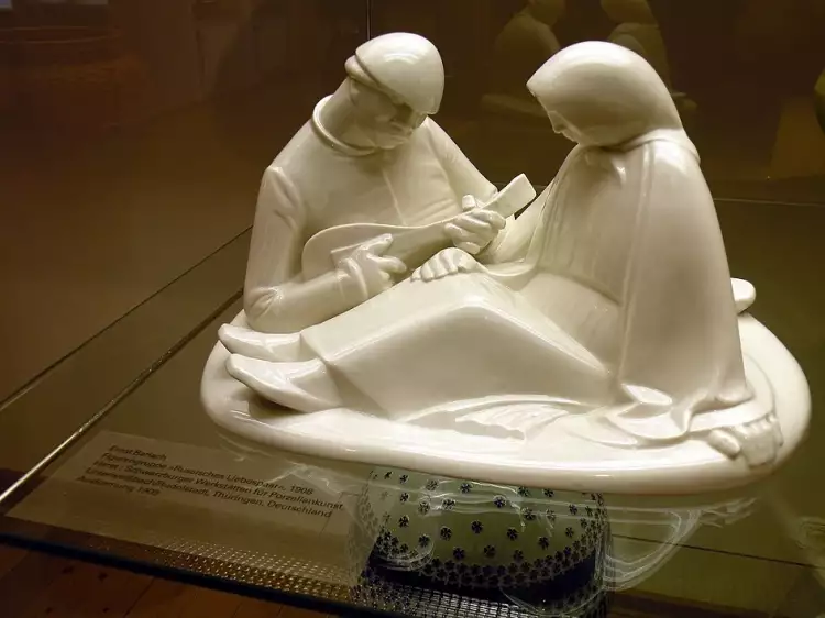 Эрнст Барлах. Скульптура «Русская любовная пара», 1909