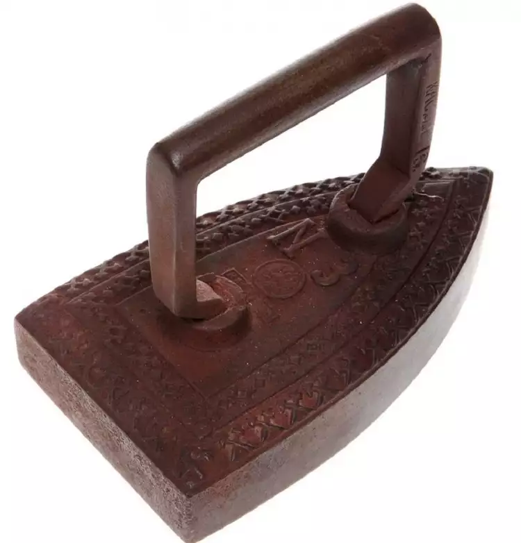 Каслинское литье. Старинный утюг Каслинское литье. Старинный утюг