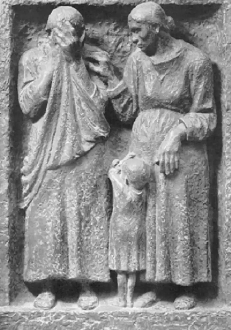 Фриц Кремер. Рельеф «Скорбящие женщины» или «Гестапо», 1935-1936