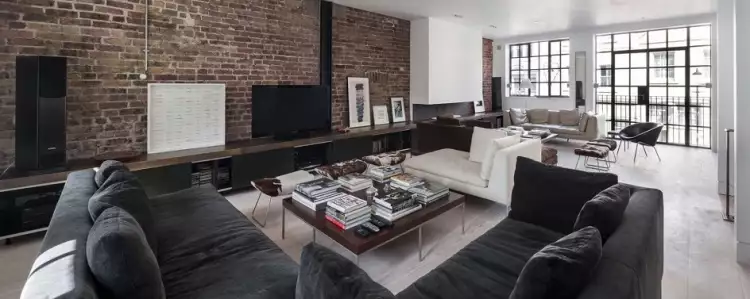 Лофт. Интерьер в стиле лофт, гостиная с диванами и журнальными столиками