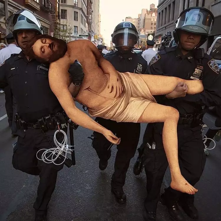 Одна из работ турецкого дизайнера Хаятинина Эврени