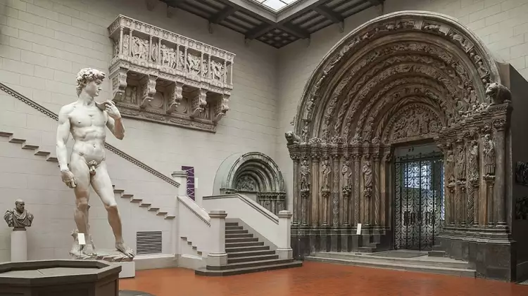 В залах ГМИИ им. А. С. Пушкина