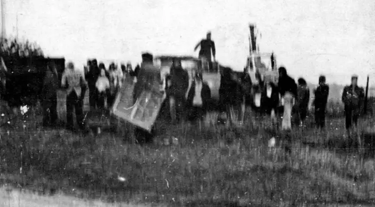 Бульдозерная выставка