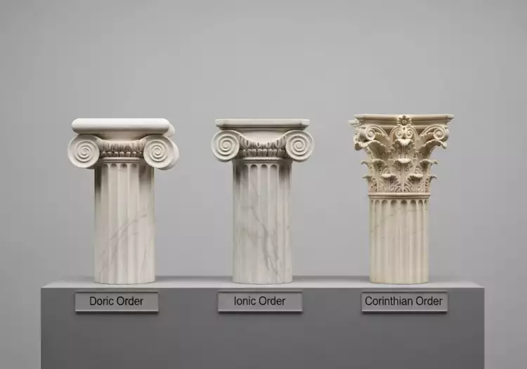 Три архитектурных ордера Древней Греции: дорический, ионический и коринфский.