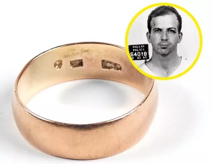 Самые странные лоты аукциона. Обручальное кольцо Ли Харви Освальда