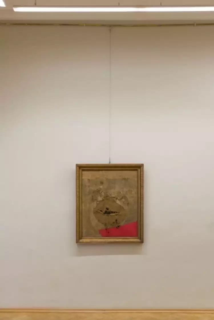 Арте повера. Альберто Бурри. «Мешковина в красном»