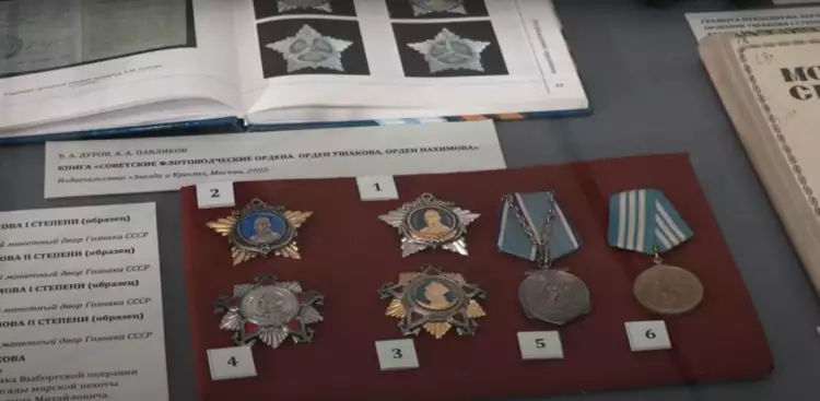 Орден Нахимова. Выставка в Центральном военно-морском музее в «С именем Ушакова и Нахимова», 2019 Орден Нахимова. Выставка в Центральном военно-морском музее в «С именем Ушакова и Нахимова», 2019