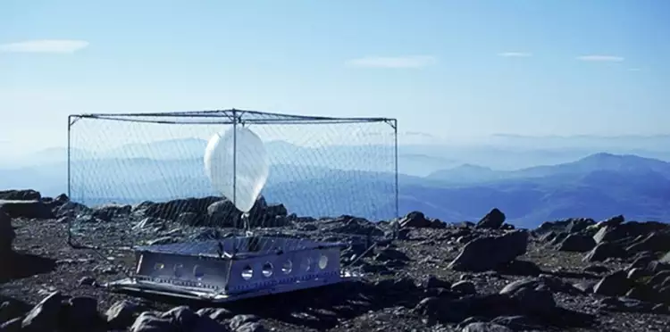 Абстракции Тима Ноулза. Конструкция для рисования воздушным шаром