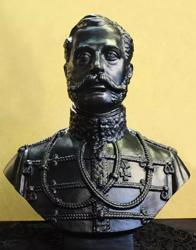 Каслинское литье. Бюст Александра II Каслинское литье. Бюст Александра II