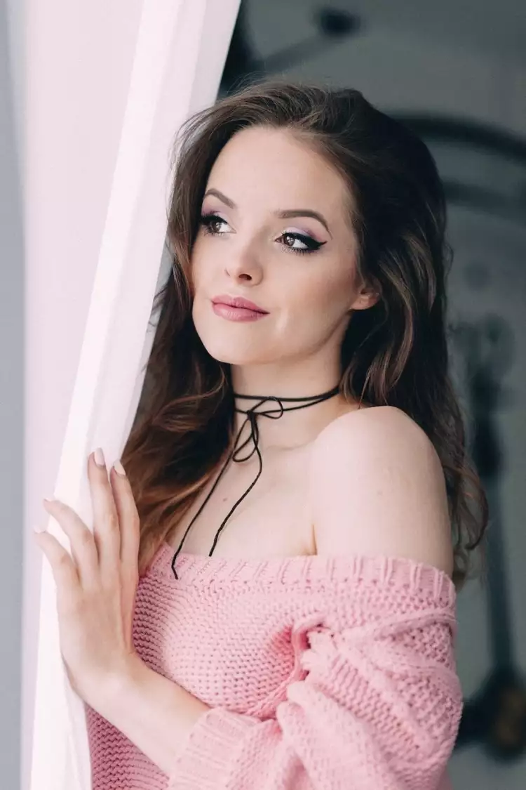 Glamour. Photo portrait dans un style romantique, 2014 Glamour. Photo portrait dans un style romantique, 2014