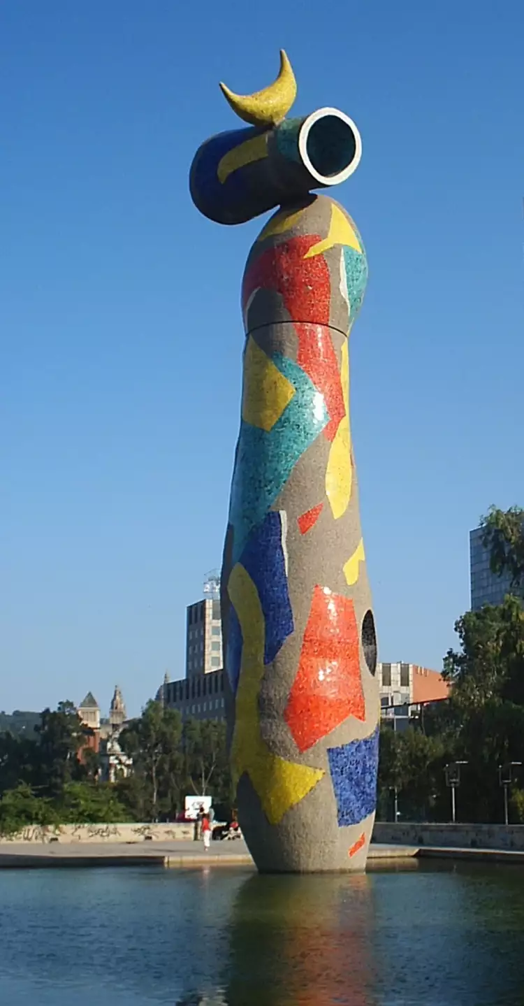 Skulptur. Joan Miró. Frau und Vogel, 1982