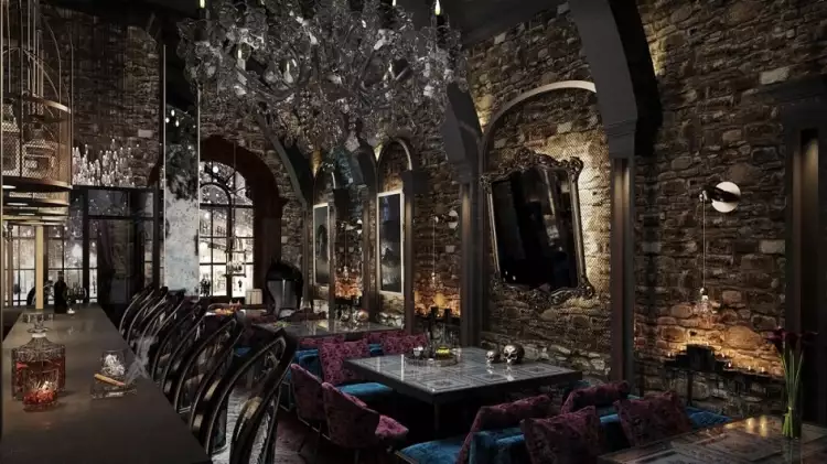 Готика. Интерьер в готическом стиле в зале ресторана Готика. Интерьер в готическом стиле в зале ресторана