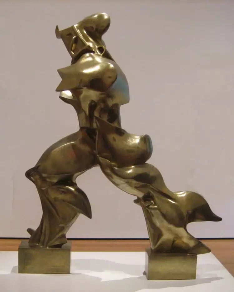 Die 10 bedeutendsten Bildhauer der Welt. Umberto Boccioni. Einzigartige Formen der Kontinuität im Raum, 1913