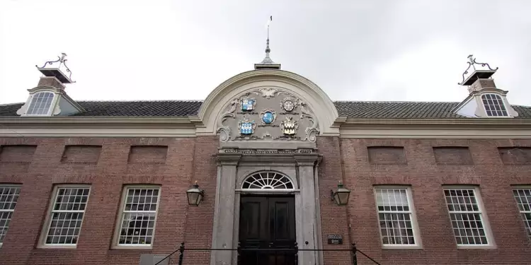 Картина Франса Халса «Два смеющихся мальчика с кружкой пива», 1626. Музей Хофье ван Аэрден в Нидерландах