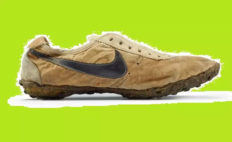 Nike Moon Shoe Waffle Racer 1972 Nike Moon Shoe Waffle Racer 1972