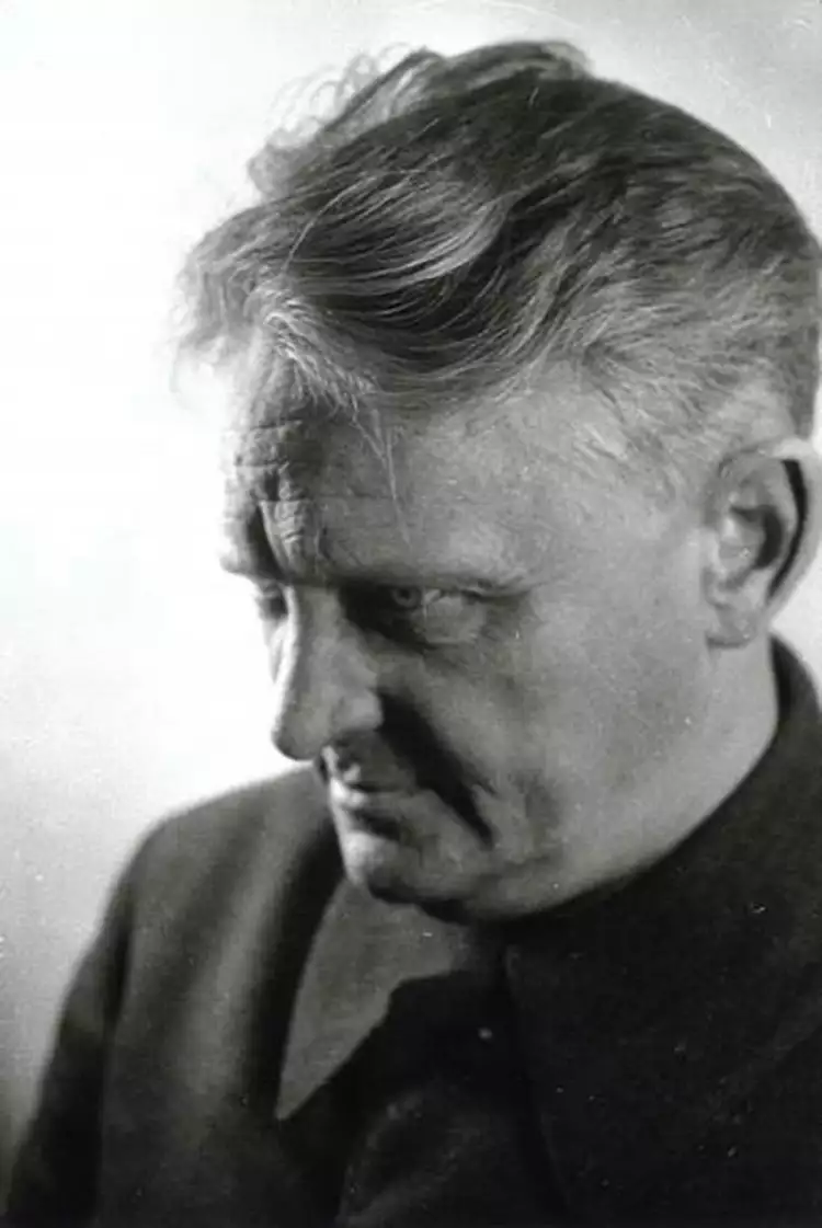 Дмитрий Моор (Дмитрий Стахиевич Орлов). Фотография художника, 1935