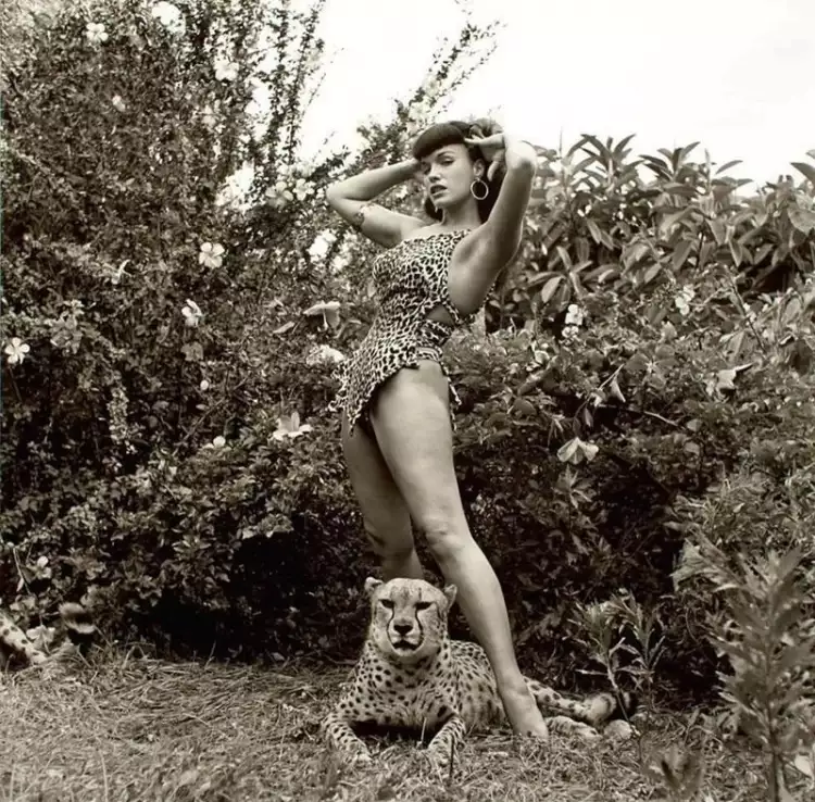 Бетти Пейдж. Фото Банни Игер