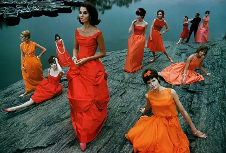 Top 10 most famous photographers. Frank Horvat. New York's Central Park photo for Glamour magazine, 1958