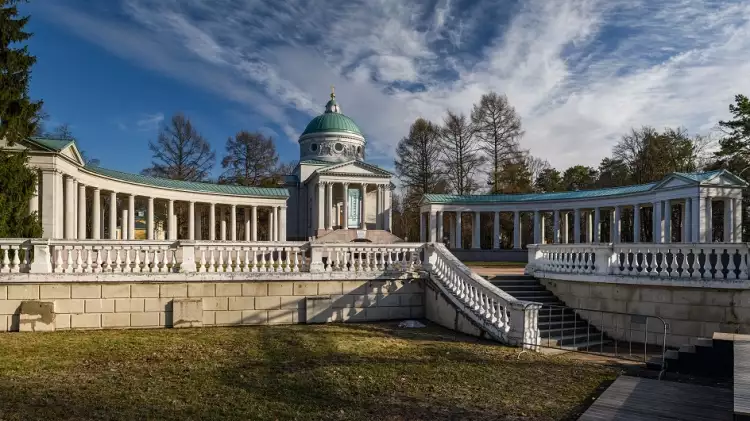 Ночь искусств. Колоннада