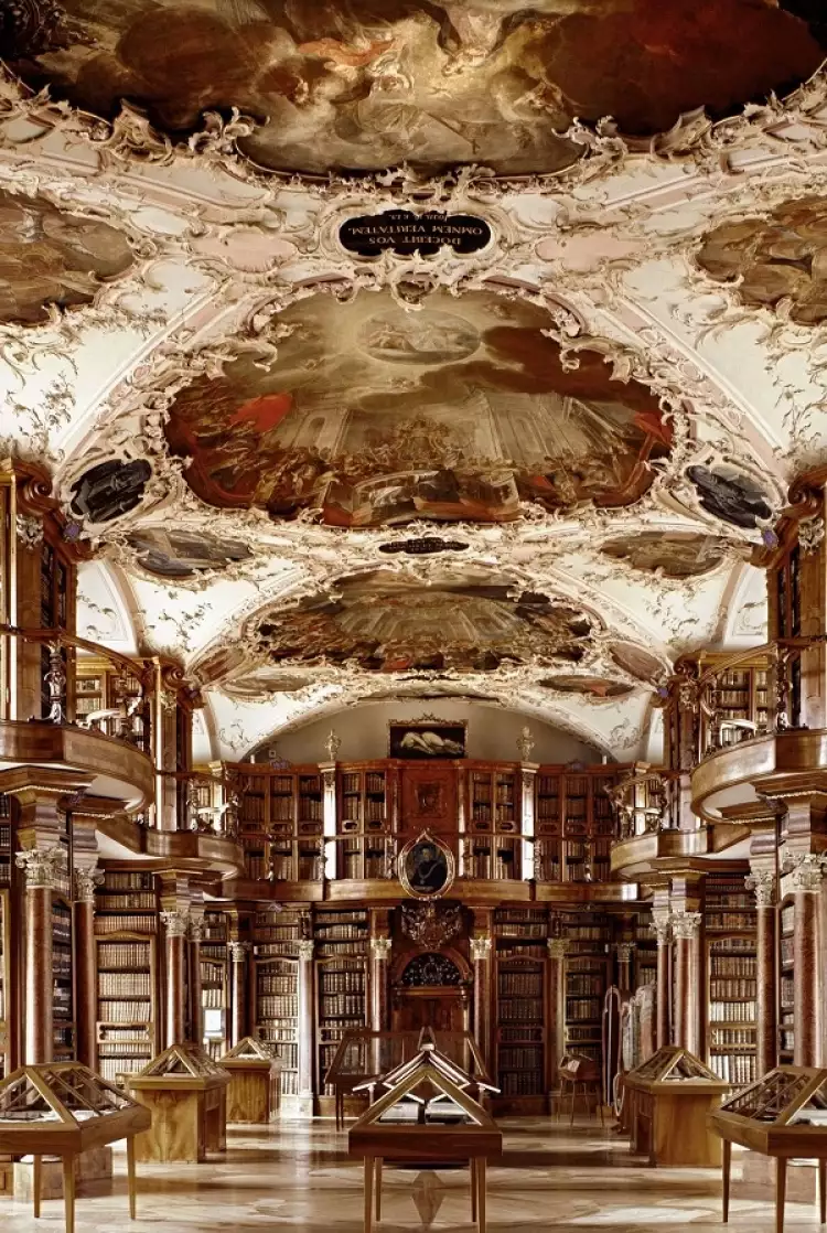 Библиотека монастыря Святого Галла, Санкт-Галлен, Швейцария