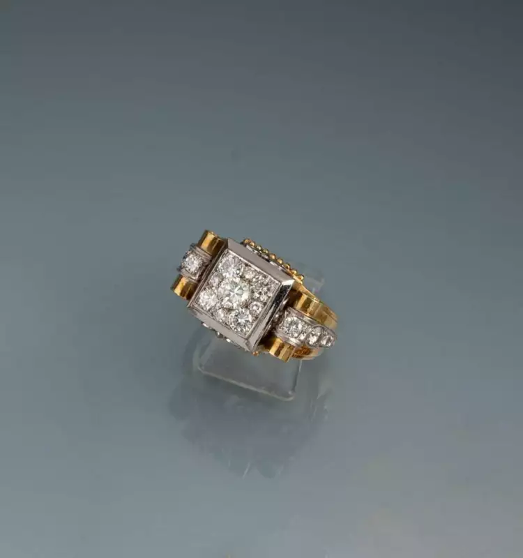 797-й аукцион Nagel Auktionen GmbH. Лот 313. Мужское кольцо из белого и желтого золота с 21 бриллиантом 797-й аукцион Nagel Auktionen GmbH. Лот 313. Мужское кольцо из белого и желтого золота с 21 бриллиантом